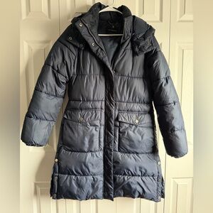 Women’s Lucky Brand Black Puffer Coat with Hood Navy Blue Size Small.